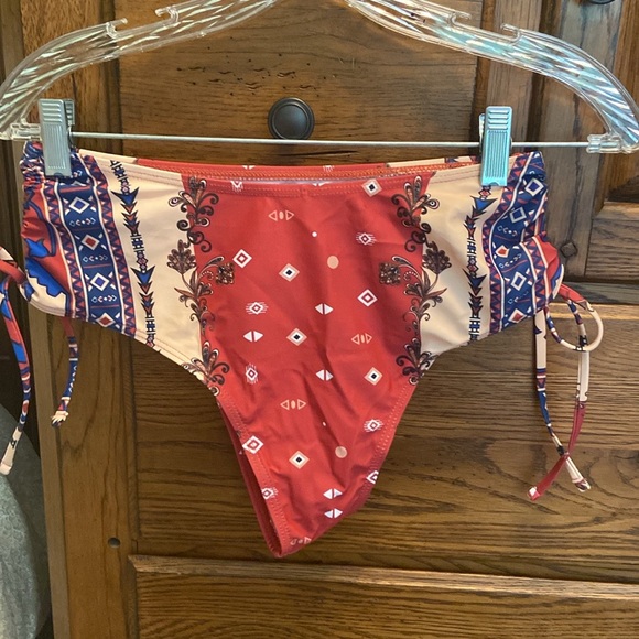 3 NWT Cupshe size M bathing suits - Picture 12 of 13